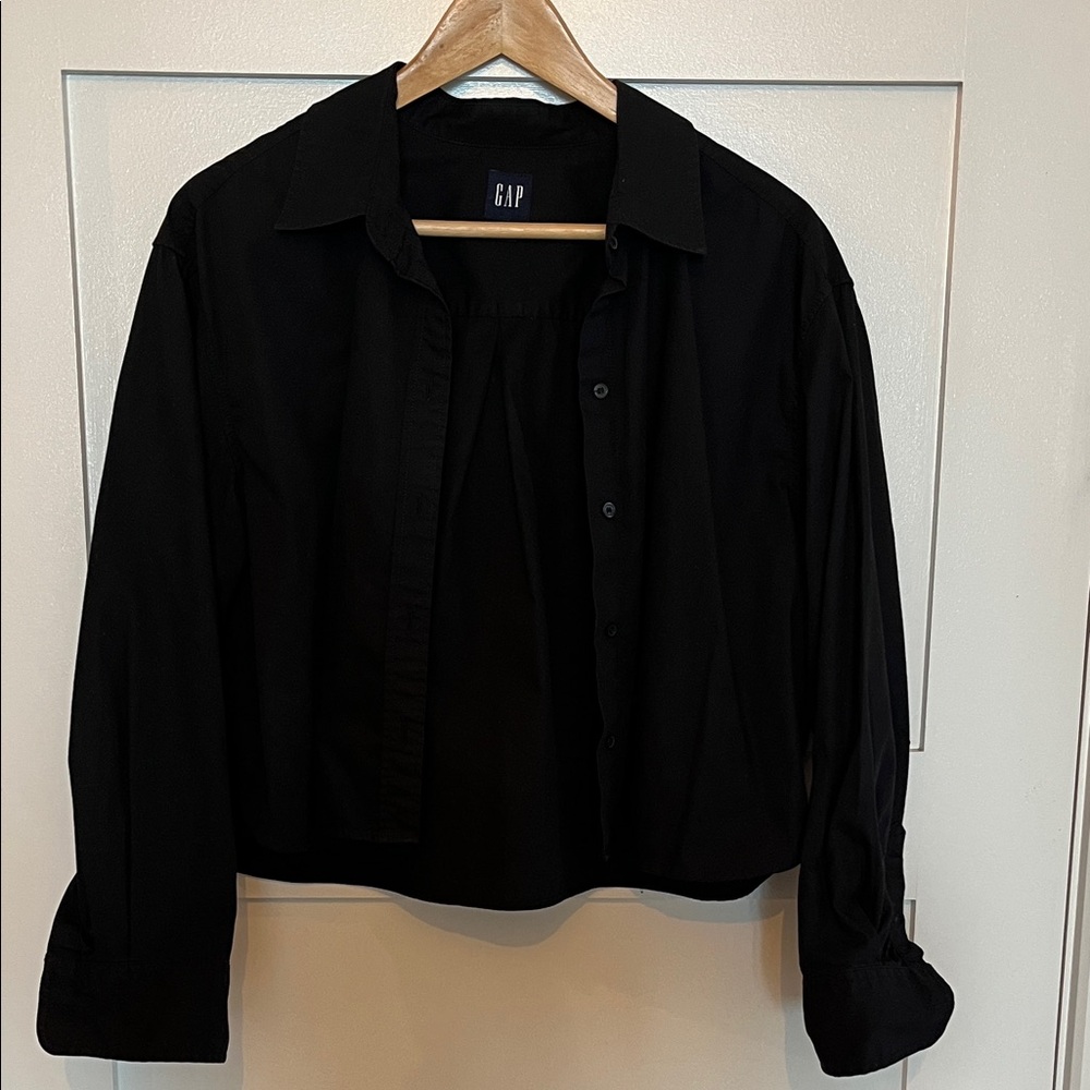 GAP Elegant Black Collared Shirt